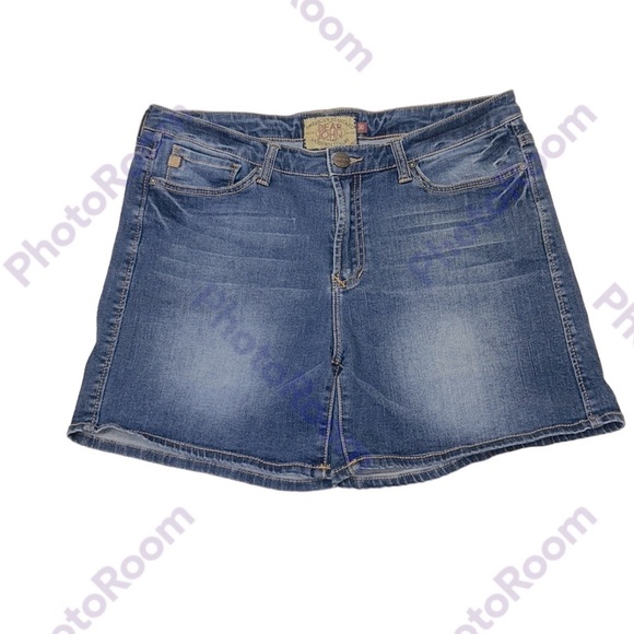 DEAR JOHN | Horizon Jean Shorts Med/Dk Wash Whiskers Women’s‎ Denim 30 - Picture 9 of 10